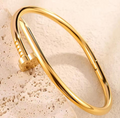 Never Fades - Water Resistant - 18k Four-Leaf Clover Bangle
