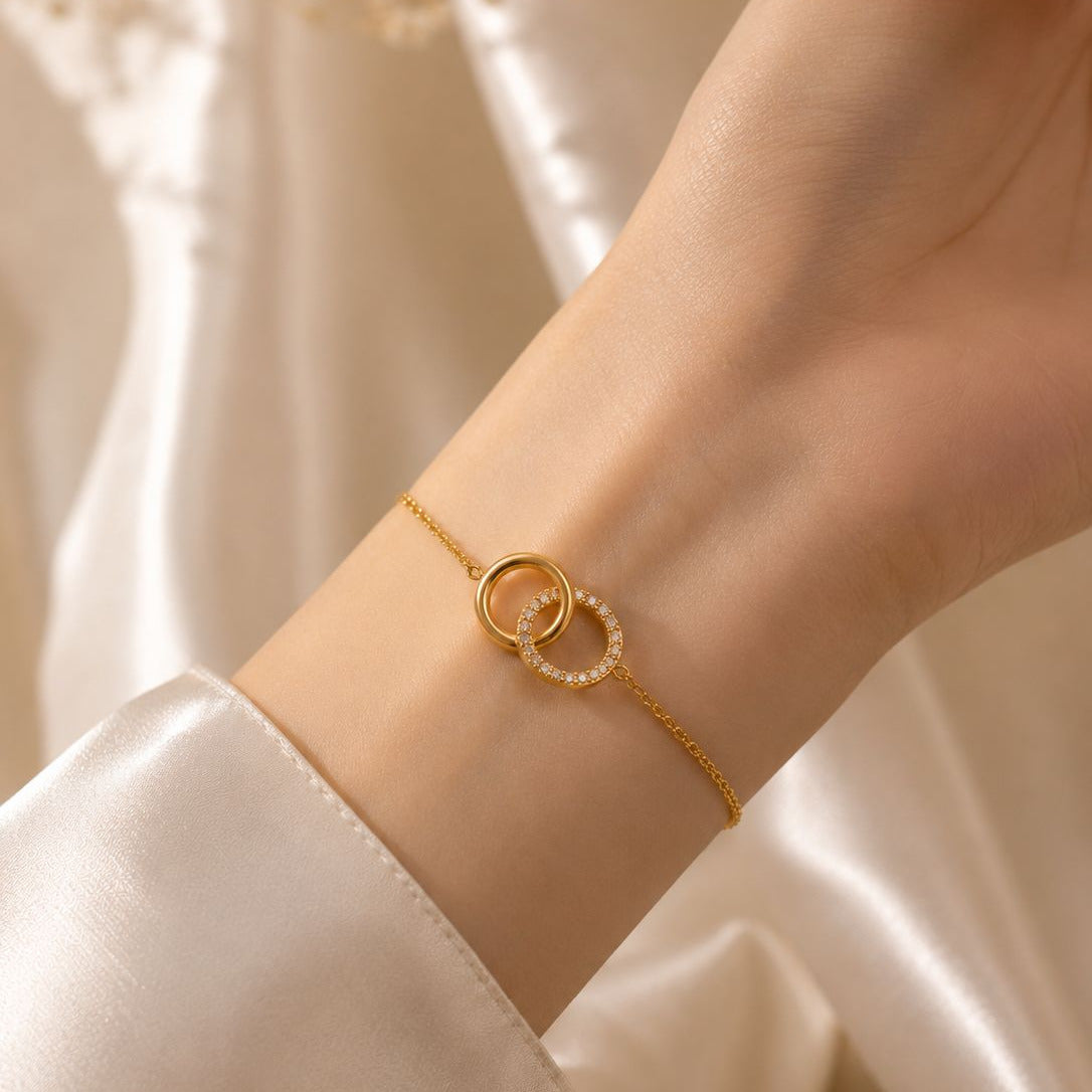 18k Gold Plated Interlocking Circle Bracelet - Dainty Adjustment Chain Bracelet