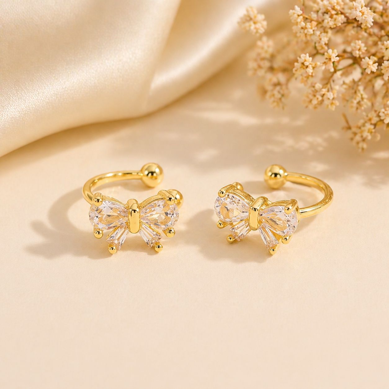 18k Gold Plated Bowknot Ear Cuff • No Piercing Fake Cartilage Earrings